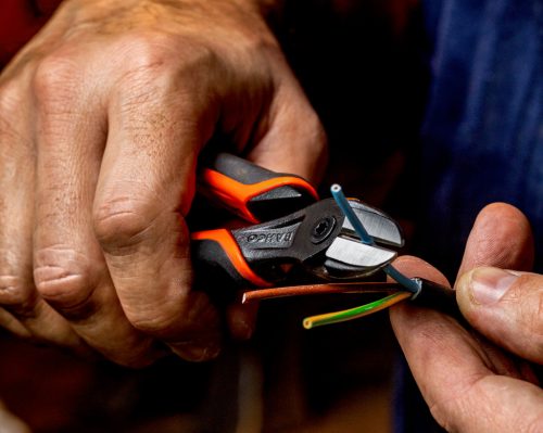 BAHCO ERGO Oldalcsípőfogó progresszív vágóéllel 160 mm IP