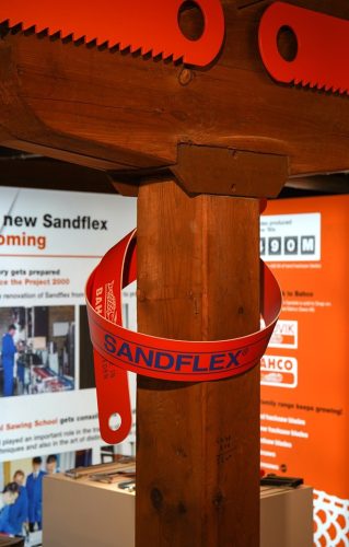 BAHCO Kézi fémfurészlap Bi-metal + Kobalt, PROGRESSZÍV fogosztással, TPI=18-28, 300 mm