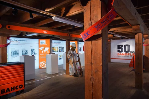 Lamă de ferăstrău manual pentru metal BAHCO Bi-metal + Cobalt, pas PROGRESSIV al dinților, TPI=18-28, 300 mm