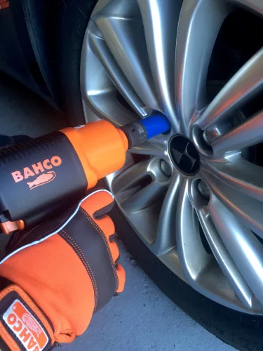 Set chei tubulare pentru șuruburi de roată BAHCO: 17, 19, 21 mm