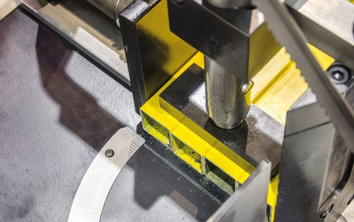 Fierăstrău cu bandă BOMAR Ergonomic 340.278 GANC