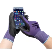 Touchscreen kesztyűk