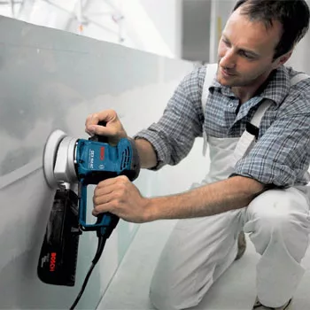 BOSCH Excenteres csiszológép 150 mm