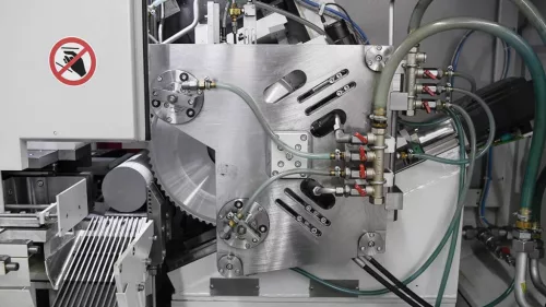 Mașină de tăiat cu disc BEHRINGER EISELE pentru oțel HCS 130 MF