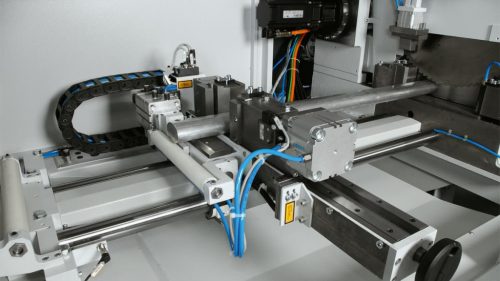 BEHRINGER EISELE Tárcsás darabológép alumíniumhoz VA-L 560 NC3 XL