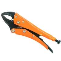 Hajlított pofával 111