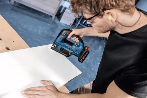 BOSCH Expert Szúrófűrész EXST18V-155B