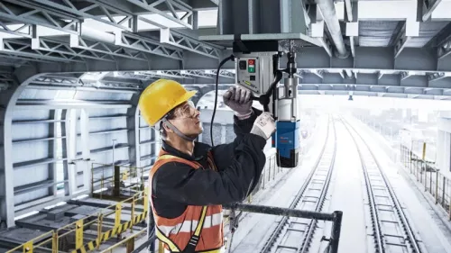 BOSCH PRO GBM 50-2 mágnestalpas fúrógép 1200 W